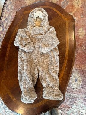 7AM teddy suit